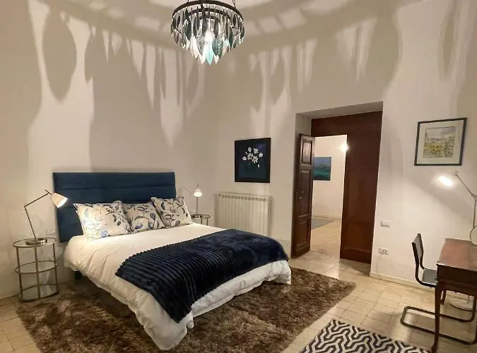 Orvieto: Spacious 3br 3ba With Balcony & Patio