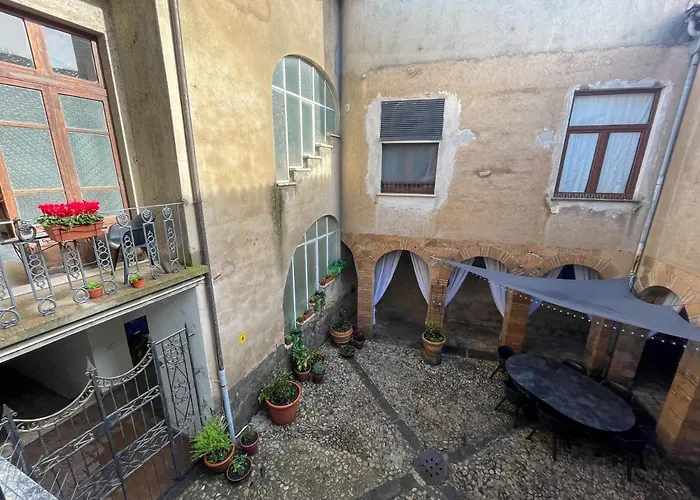 Orvieto: Spacious 3br 3ba With Balcony & Patio *